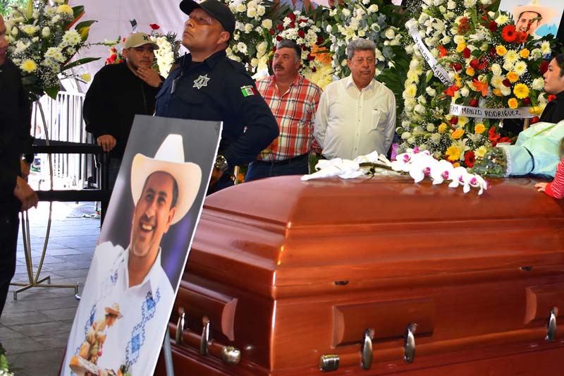 México abre la puerta a cooperación internacional tras asesinato del alcalde de Uruapan