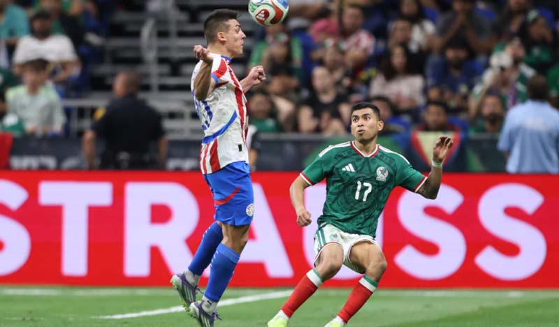 México cierra 2025 con otra derrota; seis partidos sin ganar y abucheos en el Alamodome