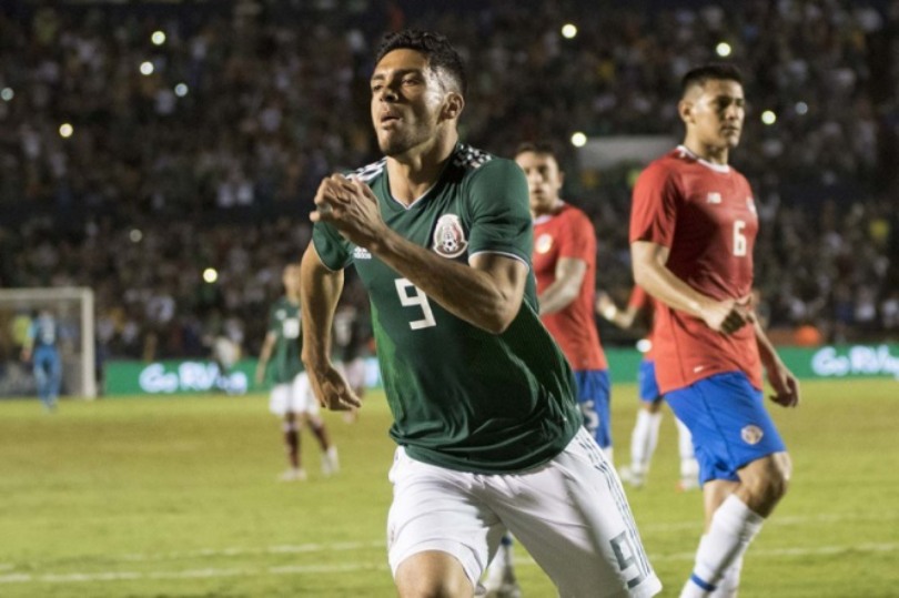 México vivió una remontada ante Costa Rica en el estadio universitario de los Tigres