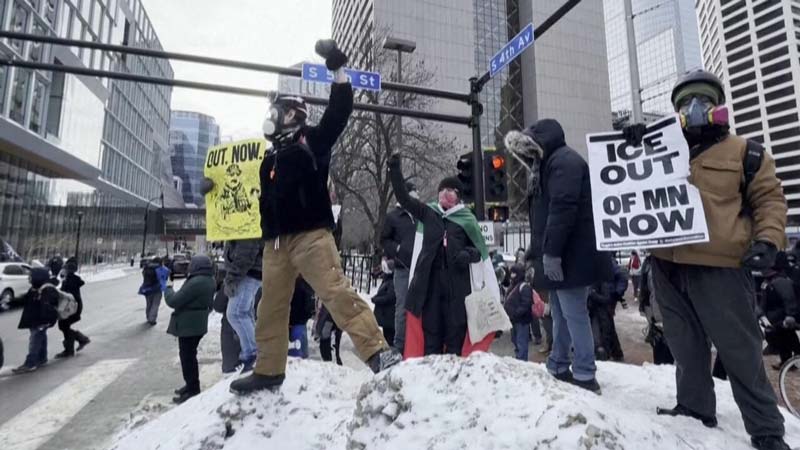 ICE mata a hombre en Minneapolis y desata protestas masivas en Minnesota