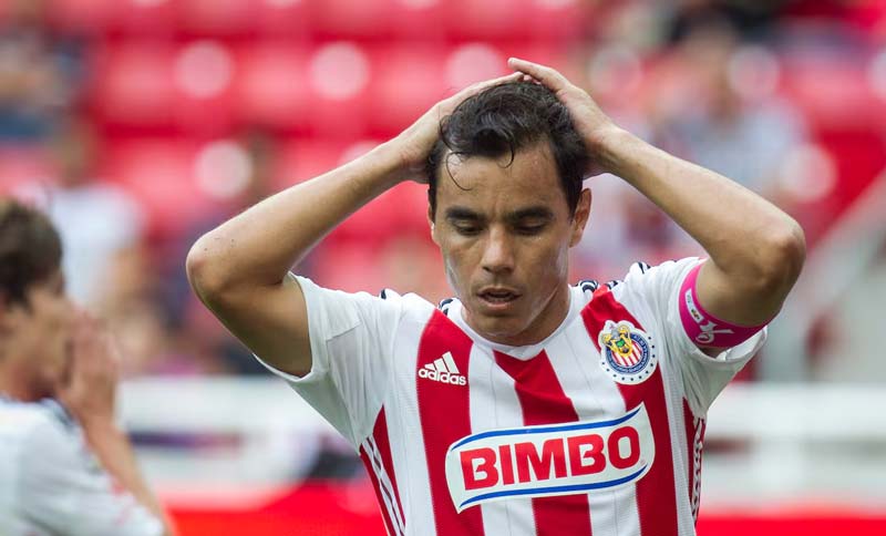 Omar Bravo permanecerá en prisión tras ser vinculado a proceso por abuso infantil