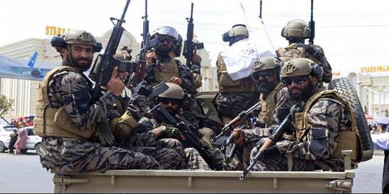 Pakistán bombardea Kabul y declara guerra abierta a Afganistán
