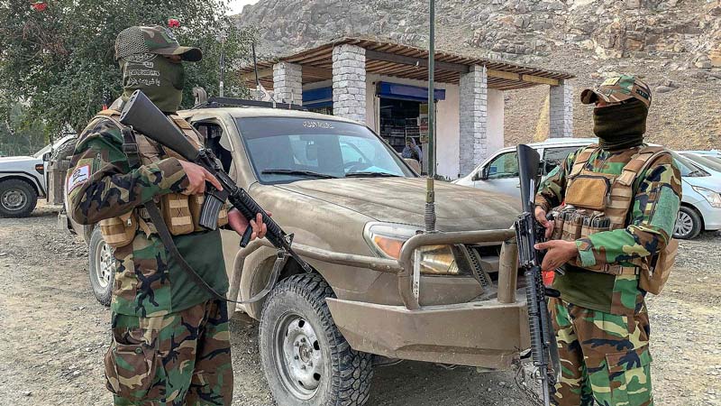 Pakistán bombardea Kabul y declara guerra abierta a Afganistán