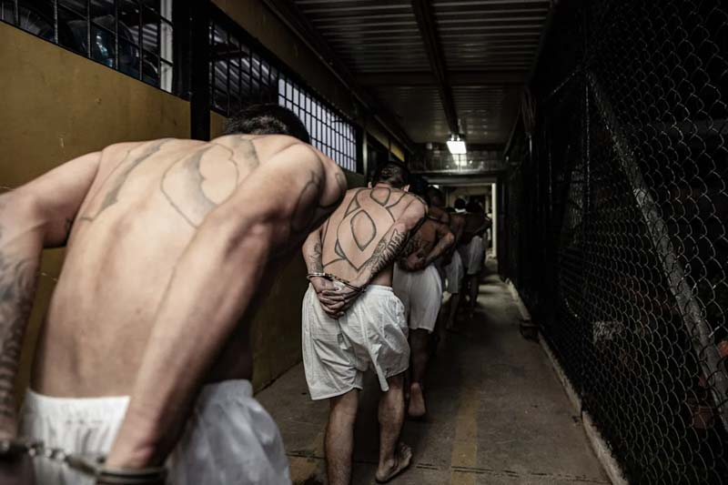 Bukele aprueba cadena perpetua para menores desde los 12 años en El Salvador