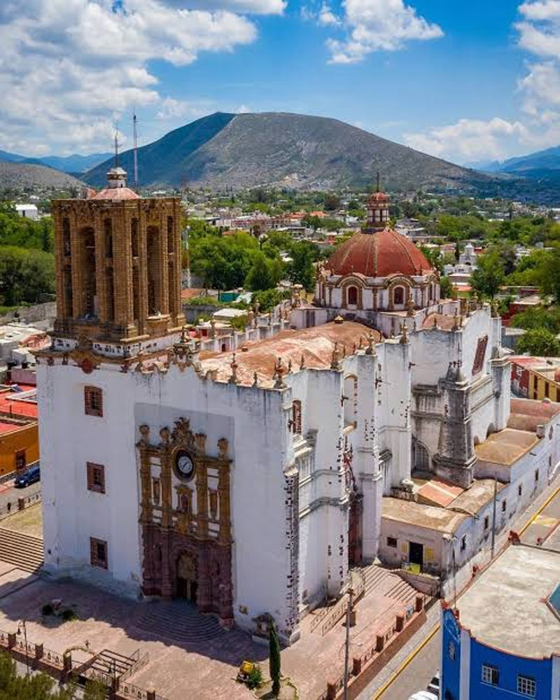 La Parroquia de San Juan Bautista es uno de los principales atractivos del centro histórico de Zimapán.