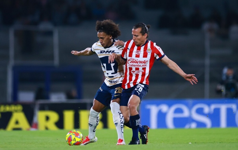 pumas vs chivas