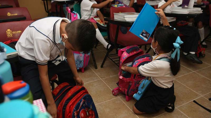 Más de 23 millones de alumnos vuelven a las aulas en todo el país