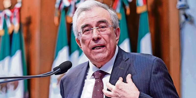 Rubén Rocha Moya reaparece tras 69 días; asegura que ya declaró ante la FGR y niega contar con protección militar