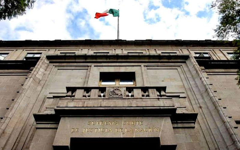 La SCJN determinó que exigir cinco años de convivencia para acceder a una pensión por viudez discrimina a las parejas en concubinato.