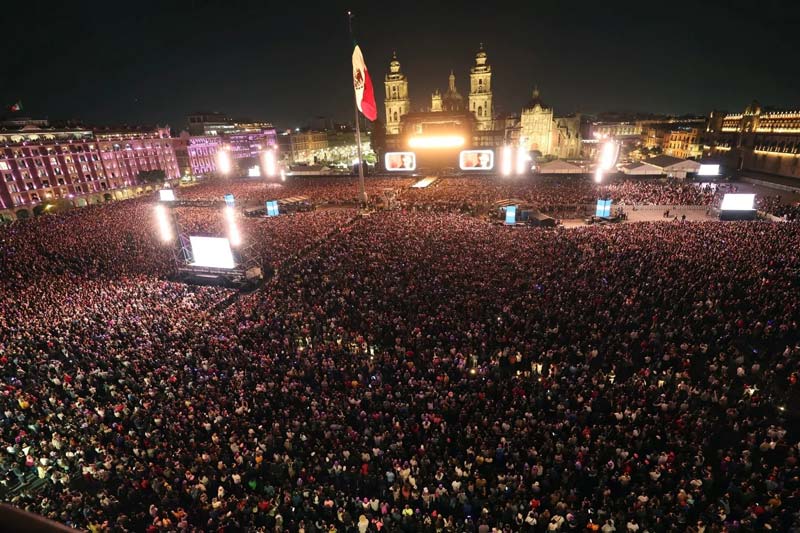 Shakira pulveriza récord de Los Fabulosos Cadillacs: 400 mil personas movieron las caderas en el Zócalo de CDMX
