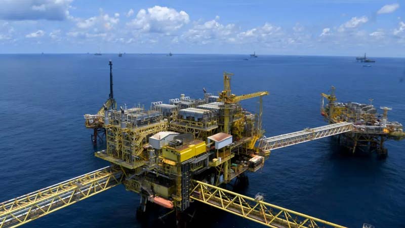 Carlos Slim señala a Pemex y la caída petrolera como el gran desafío de México