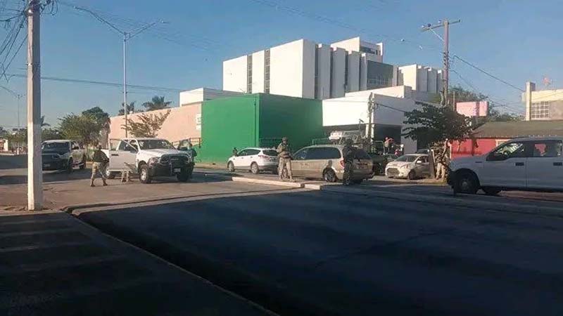 Balaceras y bloqueos en Matamoros: ponchallantas y vehículos incendiados paralizan la ciudad