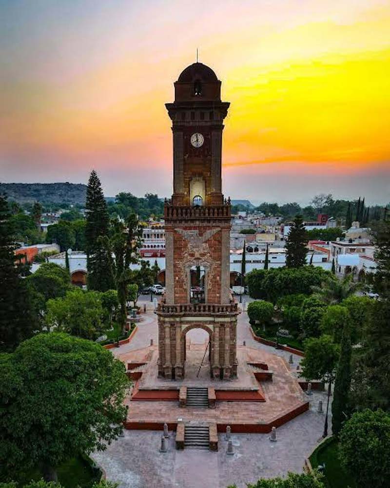 Reloj Monumental de Tecozautla