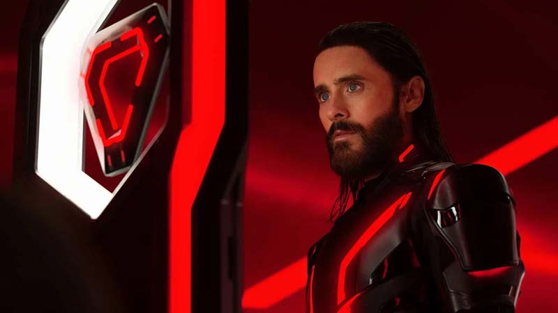 Tron: Ares y La Máquina llegan a carteleras para pasar un gran fin de semana