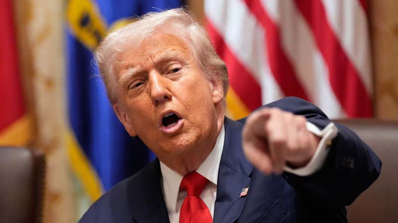 Trump ordena a la CIA actuar en Venezuela y planea atacar cárteles en tierra
