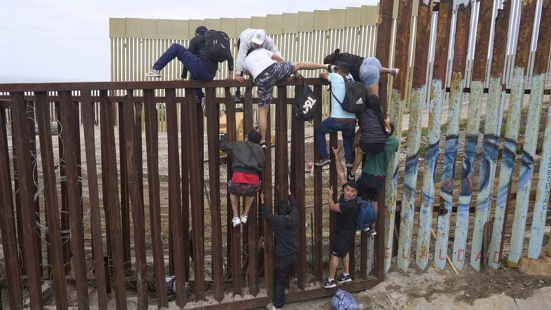Multa de 5 mil dólares para cruces ilegales a Estados Unidos: nueva medida migratoria