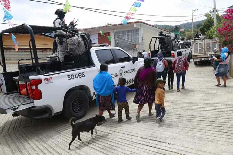 Tras varios días de crisis, el gobierno federal despliega más de mil efectivos en Chilapa
