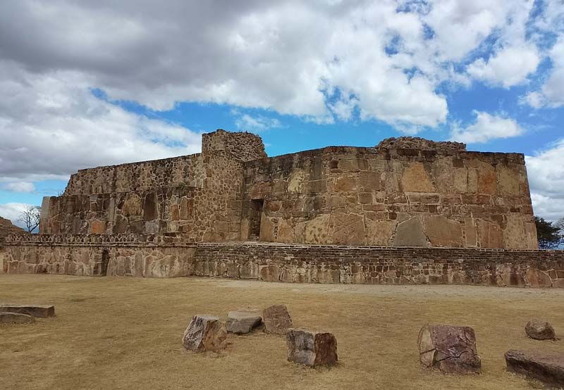 Zona Arqueológica de Monte Albán, Oaxaca: uno de los destinos arqueológicos más impresionantes de México