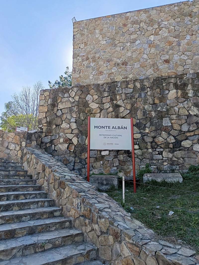 Zona Arqueológica de Monte Albán, Oaxaca: uno de los destinos arqueológicos más impresionantes de México