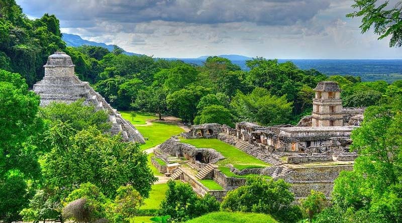 Zona Arqueológica de Palenque: el tesoro maya en la selva de Chiapas que debes conocer