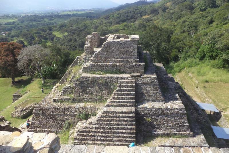 Zona Arqueológica de Toniná: la ciudad maya de Chiapas con la pirámide más alta de México