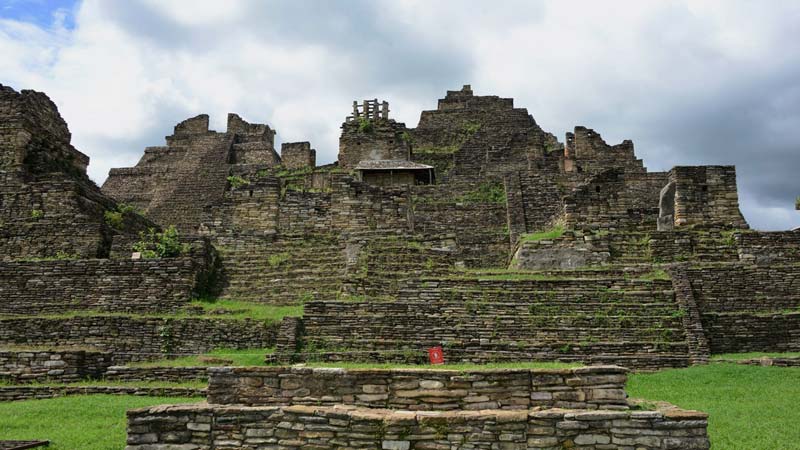 Zona Arqueológica de Toniná: la ciudad maya de Chiapas con la pirámide más alta de México