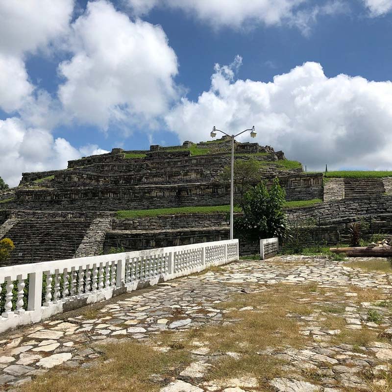 Descubre Yohualichan, Puebla: Ruinas, aventura y paisajes que te dejarán sin aliento