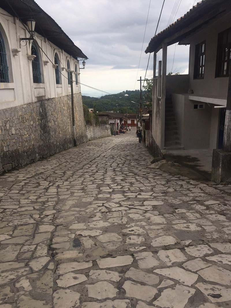 Descubre Yohualichan, Puebla: Ruinas, aventura y paisajes que te dejarán sin aliento
