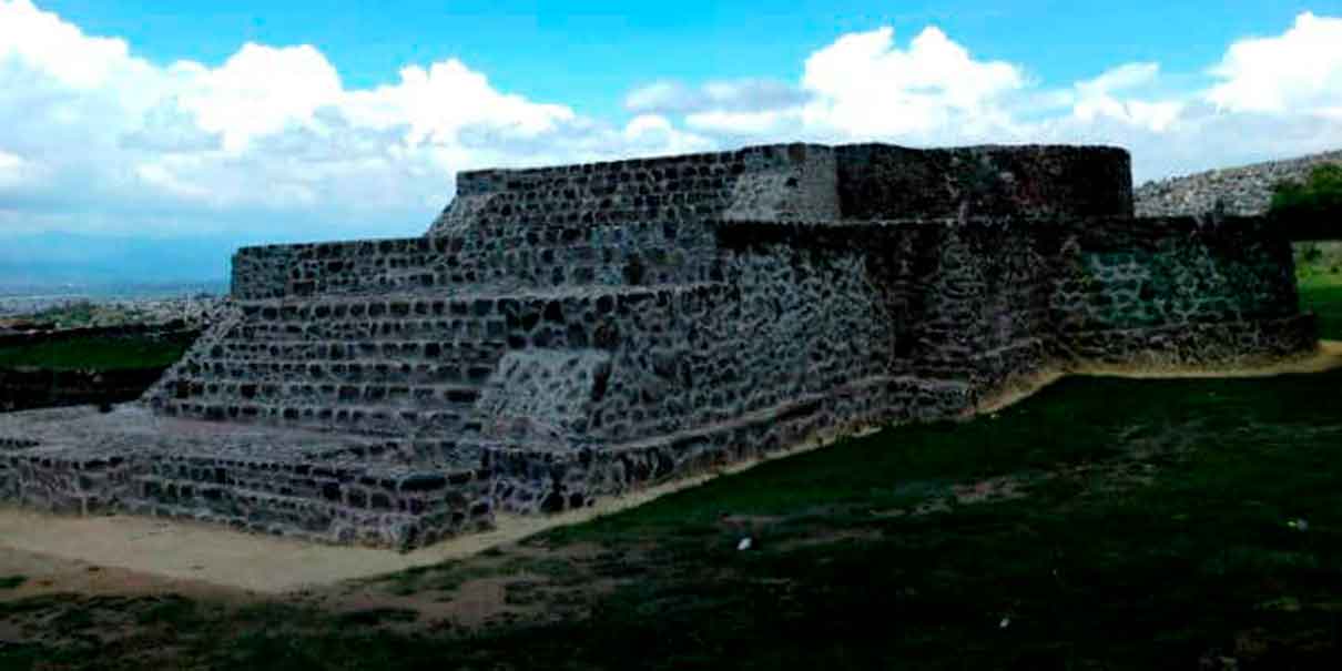 Zona Arqueológica de Huamango