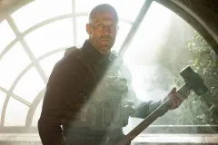 Acción en Rescate Implacable y humor negro con Pérdida Total llegan al cine