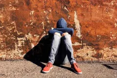 Depresión en adolescentes: Estudio revela vulnerabilidad biológica y diferencias de género