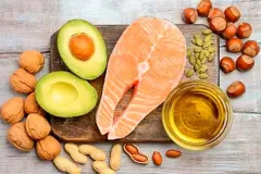 Dieta cetogénica a largo plazo: estudio revela riesgos ocultos para la salud