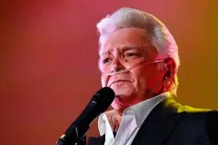 Alberto Vázquez desmiente a Fabián Lavalle: “Mi voz está perfecta y sigo grabando”