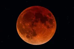 Así se vio el Eclipse de Sangre: la Luna Llena se pintó de rojo