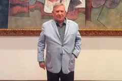 Muere Chucho Gallegos, fundador de TVyNovelas, a los 84 años