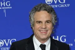 George Clooney defiende a Mark Ruffalo tras acusaciones de Paramount