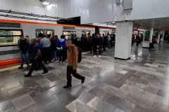 No son manchas: los fósiles de 66 millones de años escondidos en el Metro