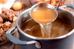 ¿El caldo de huesos y la gelatina rejuvenecen la cara? Esto dice la ciencia
