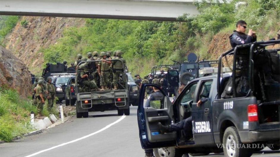 Criminales contra agentes federales en Michoacán 