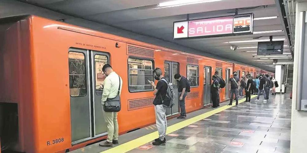 “Metrear”, las “travesuras” en el Metro como “El Rey del Vagón”