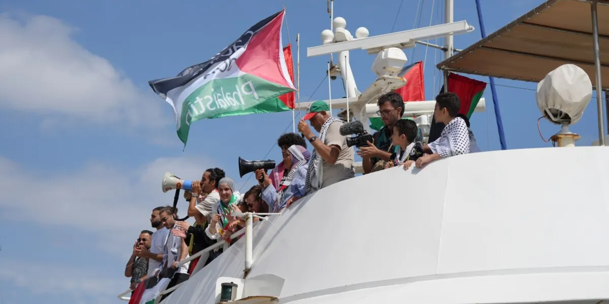 Zarpa desde Barcelona una flotilla humanitaria rumbo a Gaza
