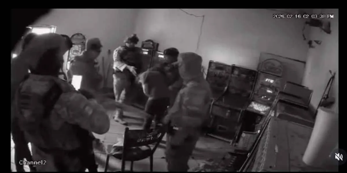 VIDEO. Joven fue golpeado por presuntos militares. Fue obligado a declararse “halcón”