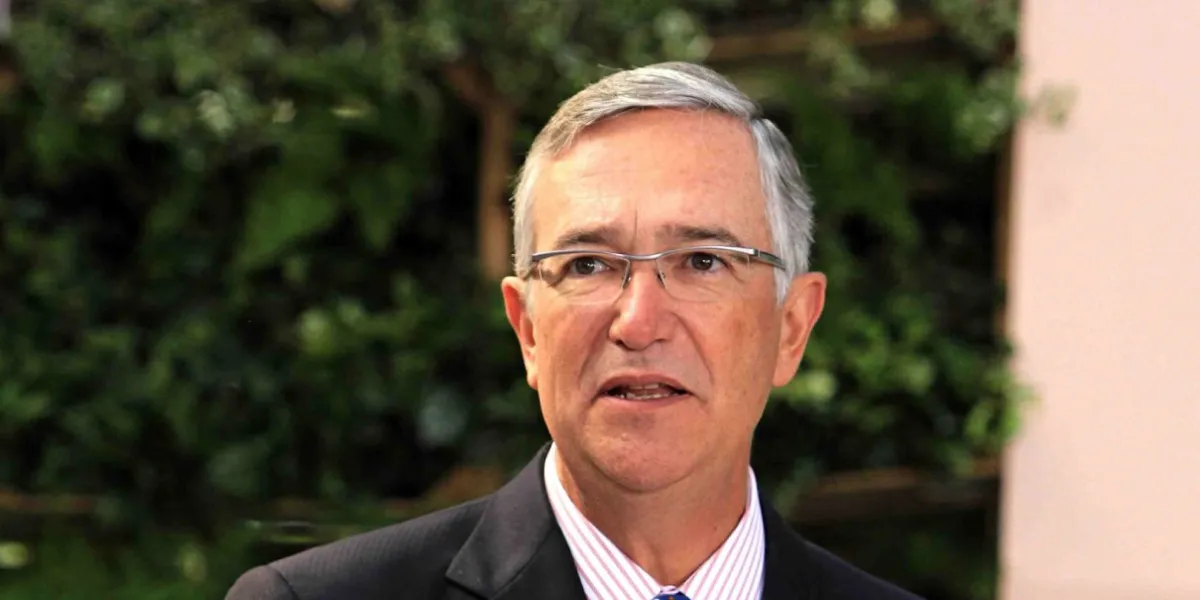 SCJN discutirá facultades de la UIF en caso contra Ricardo Salinas Pliego