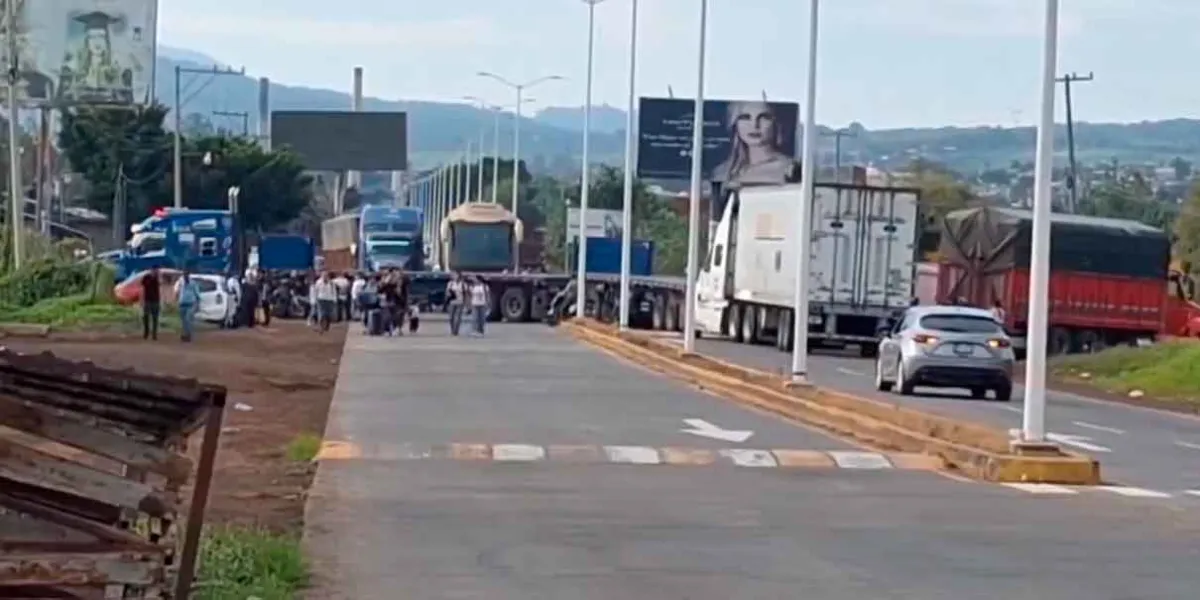 EE.UU. emite alerta de seguridad para Michoacán por riesgo de bloqueos y actividad criminal