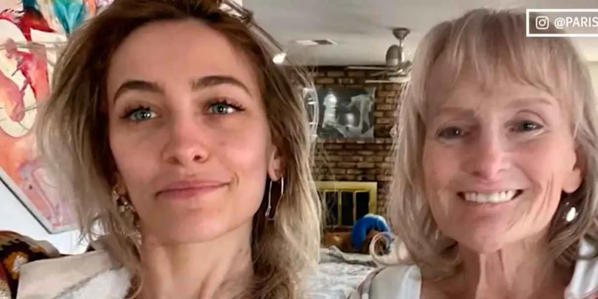 Paris Jackson revela cómo conoció a su madre Debbie Rowe a los 15 años