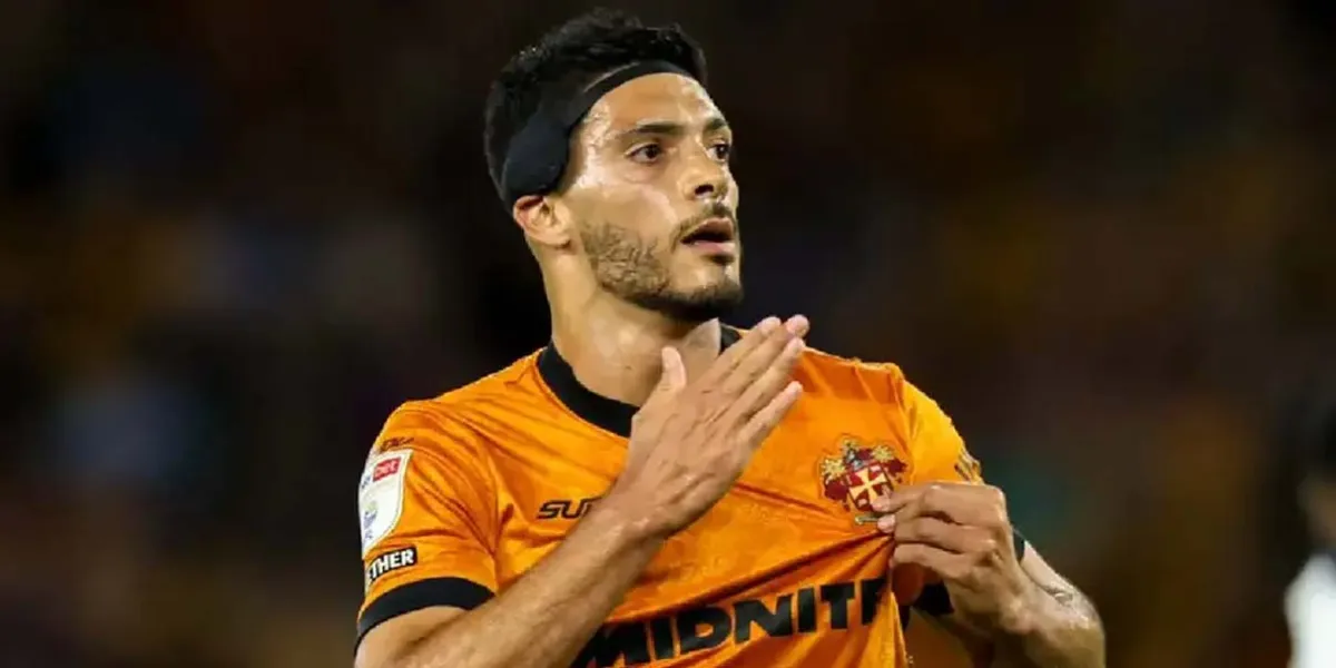Raúl Jiménez regresa con gol y rescata al Wolverhampton en el último minuto