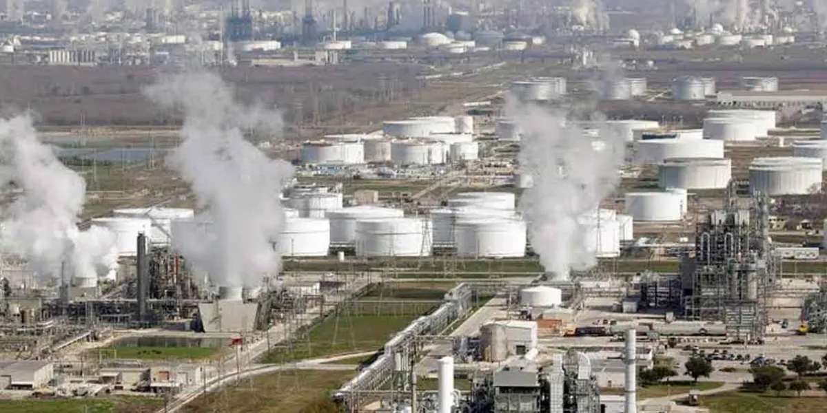 Gasolina de Deer Park aparece en red de huachicol fiscal de Ruffo