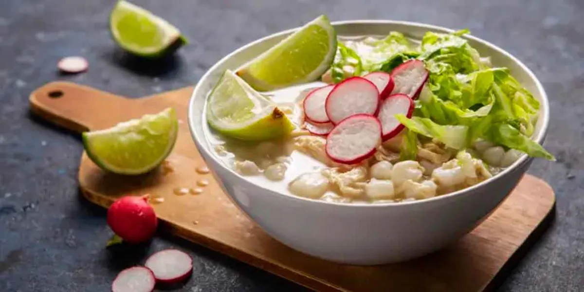 ¿Cuánto dura el pozole en el refrigerador? Tiempo seguro para comerlo