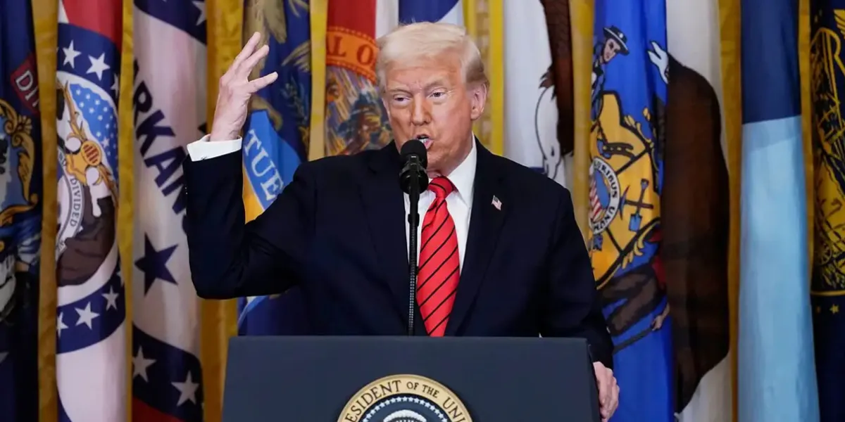 Trump amenaza con aranceles y la UE responde alianza con Canadá “no va contra nadie”