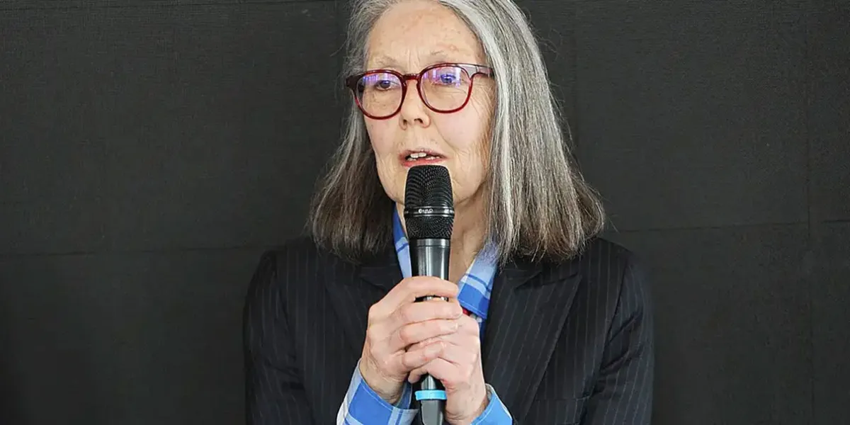 Anne Carson gana el Nobel de Literatura 2026 por revolucionar la poesía